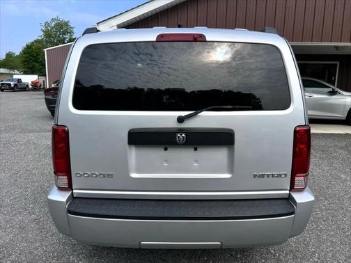 2011 Dodge Nitro Heat
