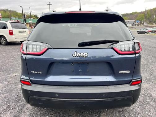 BLUE 2020 Jeep Cherokee Latitude Plus