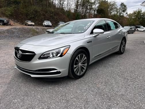 2017 Buick LaCrosse Essence