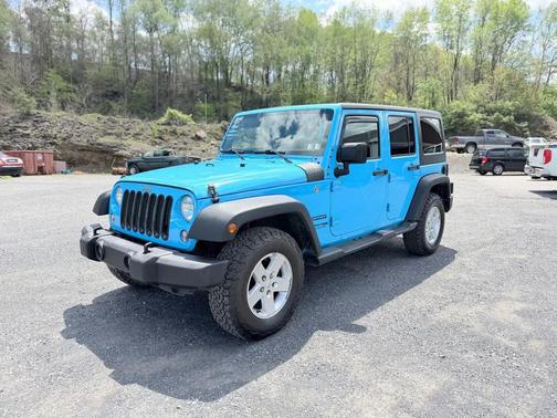 Chief Clearcoat 2018 Jeep Wrangler JK Unlimited Sport