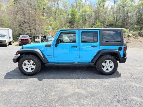 Chief Clearcoat 2018 Jeep Wrangler JK Unlimited Sport