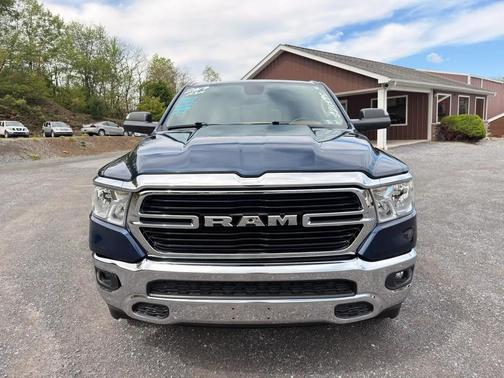 Patriot Blue Pearlcoat 2019 RAM 1500 Big Horn