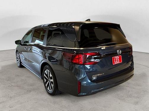 Still Night Pearl 2026 Honda Odyssey EX-L