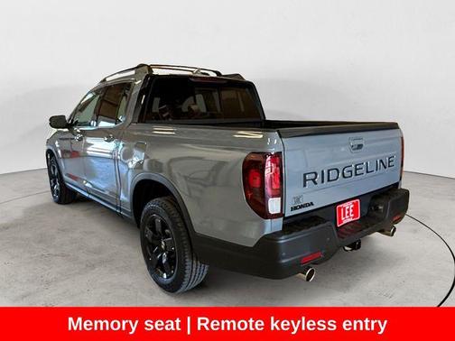 Sonic Gray Pearl 2026 Honda Ridgeline Black