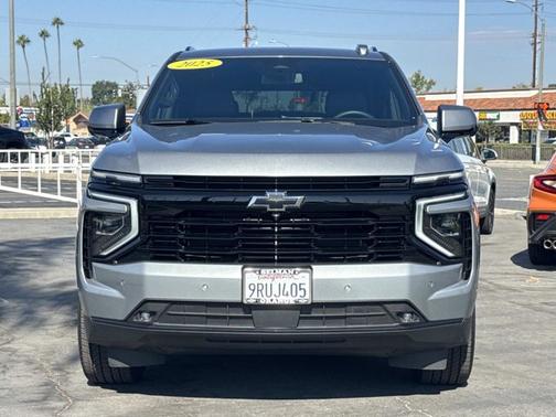 2025 Chevrolet Tahoe RST