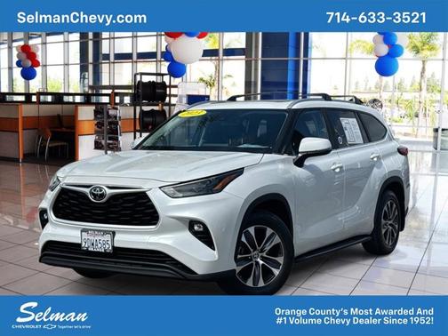 2023 Toyota Highlander XLE