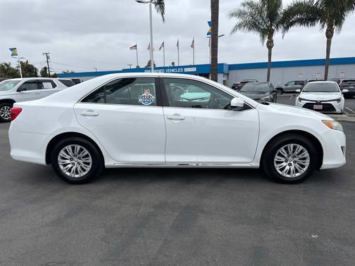 2014 Toyota Camry LE