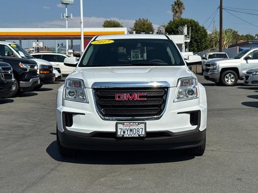 2017 GMC Terrain SLE-1