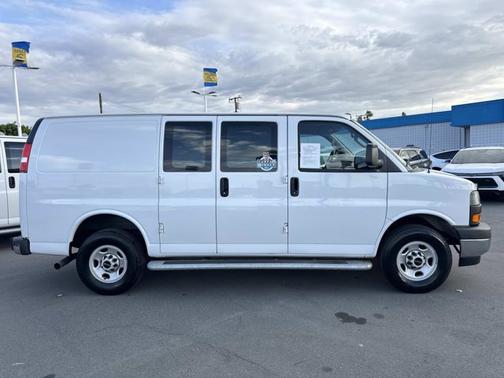 2024 GMC Savana 2500 Work Van