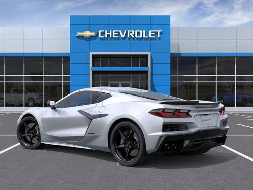 Blade Silver Metallic 2026 Chevrolet Corvette 1LZ