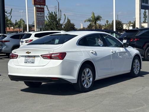 2022 Chevrolet Malibu LT