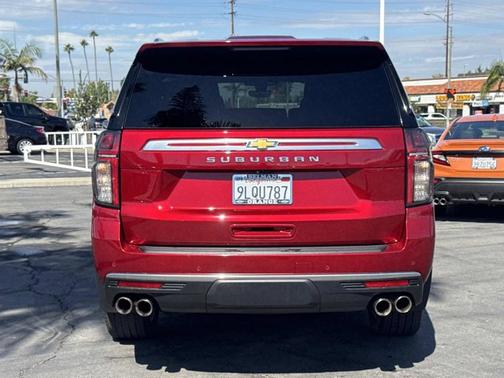 2021 Chevrolet Suburban High Country
