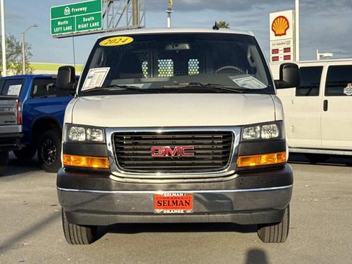 2024 GMC Savana 2500 Work Van