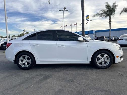 2015 Chevrolet Cruze 1LT