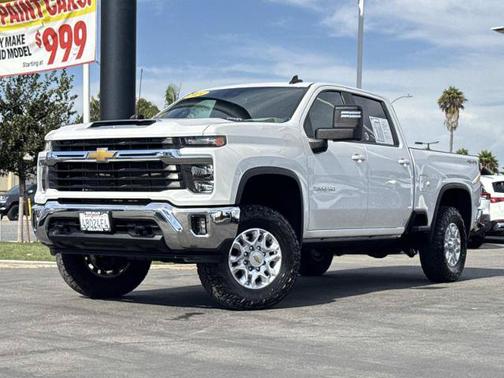 Iridescent Pearl Tricoat 2024 Chevrolet Silverado 3500 LT