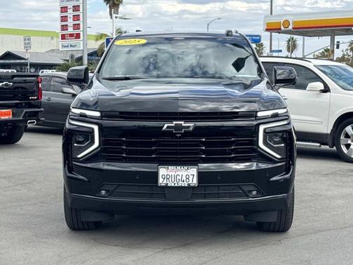 2025 Chevrolet Tahoe RST