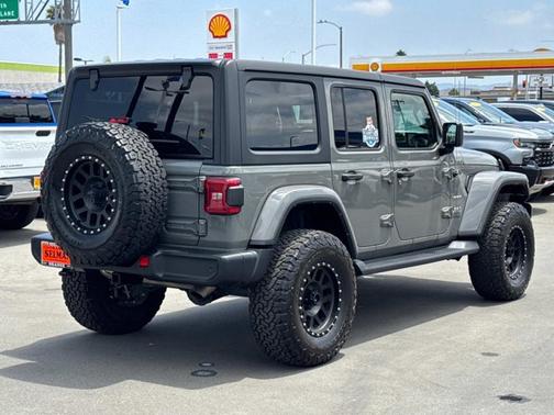 2022 Jeep Wrangler Unlimited Unlimited Sahara