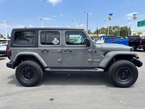 2022 Jeep Wrangler Unlimited Unlimited Sahara