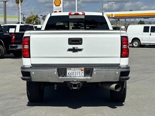 Summit White 2019 Chevrolet Silverado 2500 LTZ