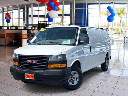 2023 GMC Savana 2500 Work Van