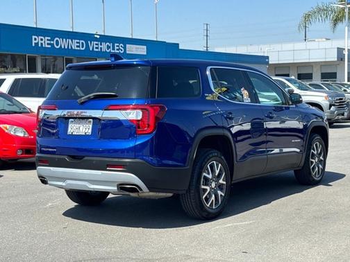 2023 GMC Acadia SLE