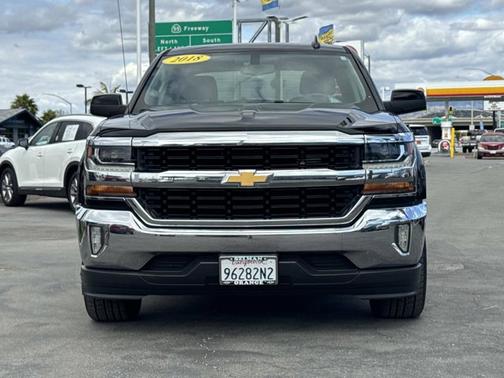 Black 2018 Chevrolet Silverado 1500 1LT