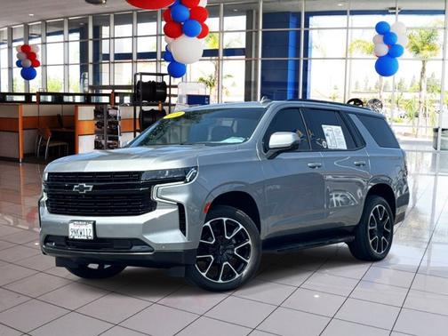 Sterling Gray Metallic 2024 Chevrolet Tahoe RST