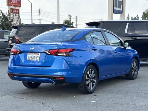 2021 Nissan Versa SV