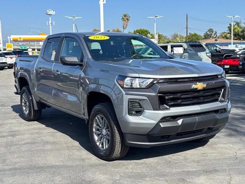 2023 Chevrolet Colorado 4WD LT