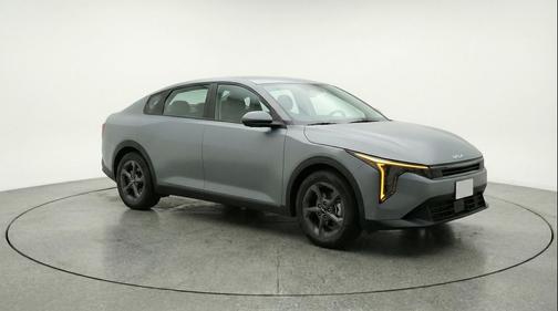 Morning Haze 2025 Kia K4 LXS