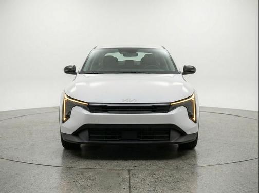 Snow White Pearl 2025 Kia K4 LXS