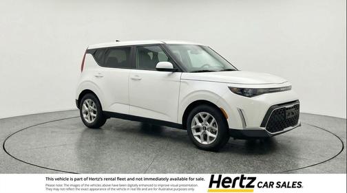 Snow White Pearl 2025 Kia Soul LX