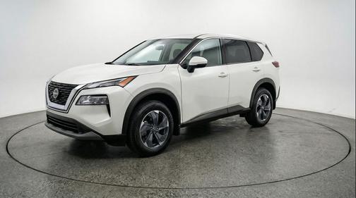 Everest White Pearl Tricoat 2025 Nissan Rogue SV