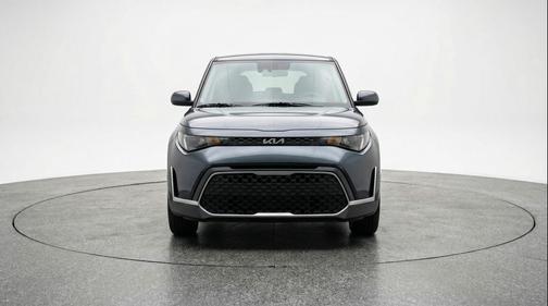 Gravity Gray 2025 Kia Soul LX