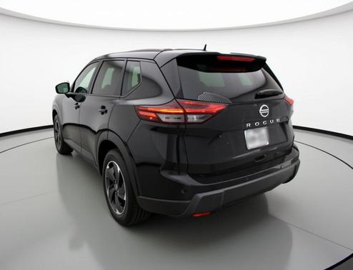 Super Black 2025 Nissan Rogue SV