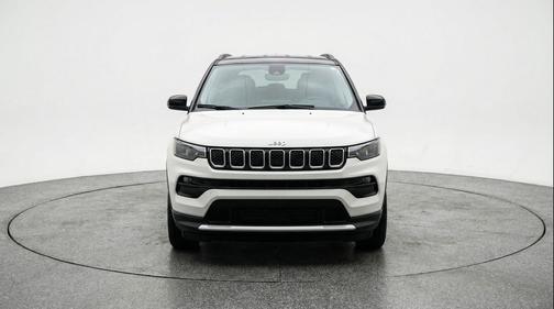 Bright White Clearcoat 2025 Jeep Compass Limited