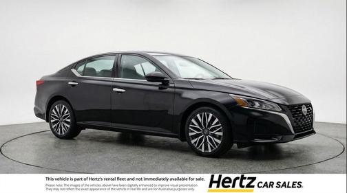 Super Black 2025 Nissan Altima SV FWD