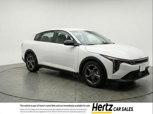 Snow White Pearl 2025 Kia K4 LXS