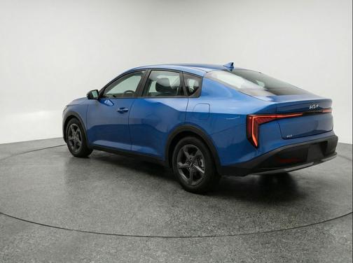 Interstellar Gray 2025 Kia K4 LXS