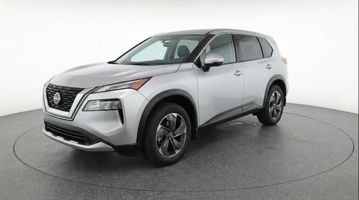 Brilliant Silver Metallic 2025 Nissan Rogue SV
