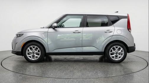 Steel Gray 2025 Kia Soul LX