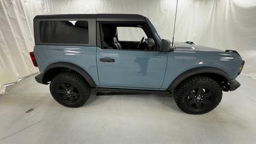 AREA 51 2021 Ford Bronco Black Diamond