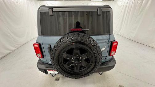 AREA 51 2021 Ford Bronco Black Diamond