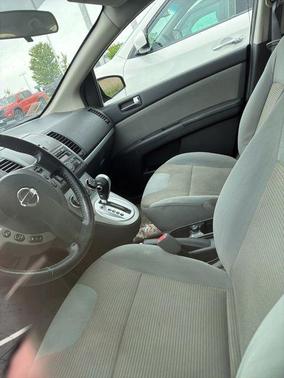 Super Black 2011 Nissan Sentra 2.0 SR