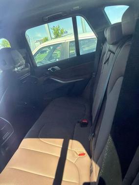 Mineral White Metallic 2021 BMW X5 xDrive40i