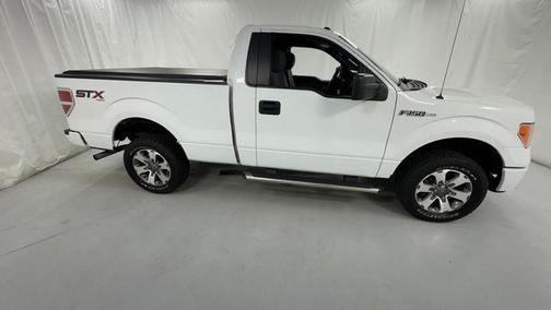 OXFORD WHITE 2014 Ford F-150 STX