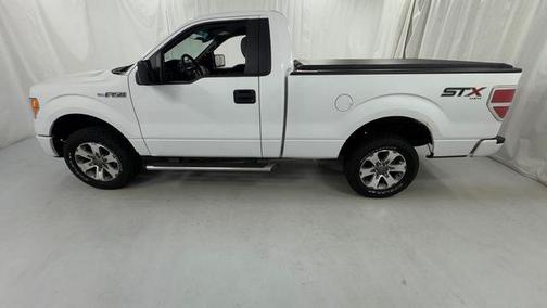 OXFORD WHITE 2014 Ford F-150 STX