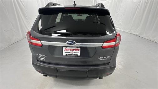 2022 Subaru Ascent Limited 8-Passenger