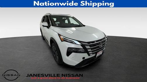 Everest White Pearl Tricoat 2026 Nissan Rogue Platinum