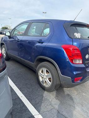 Blue Topaz Metallic 2017 Chevrolet Trax LS